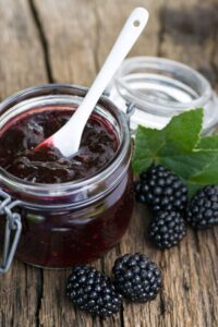 Luscious Pioneer Woman Blackberry Freezer Jam Recipe