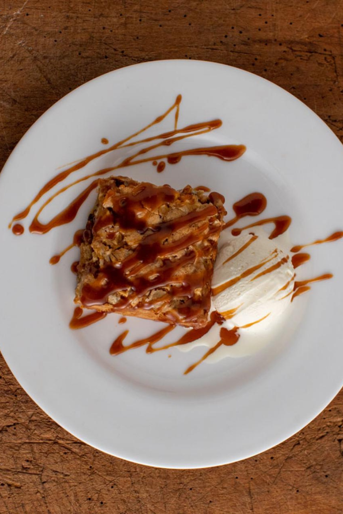 Festive Apple Spice Cake Recipe