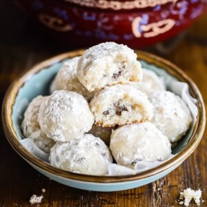 Moms Russian Tea Cookies Recipe