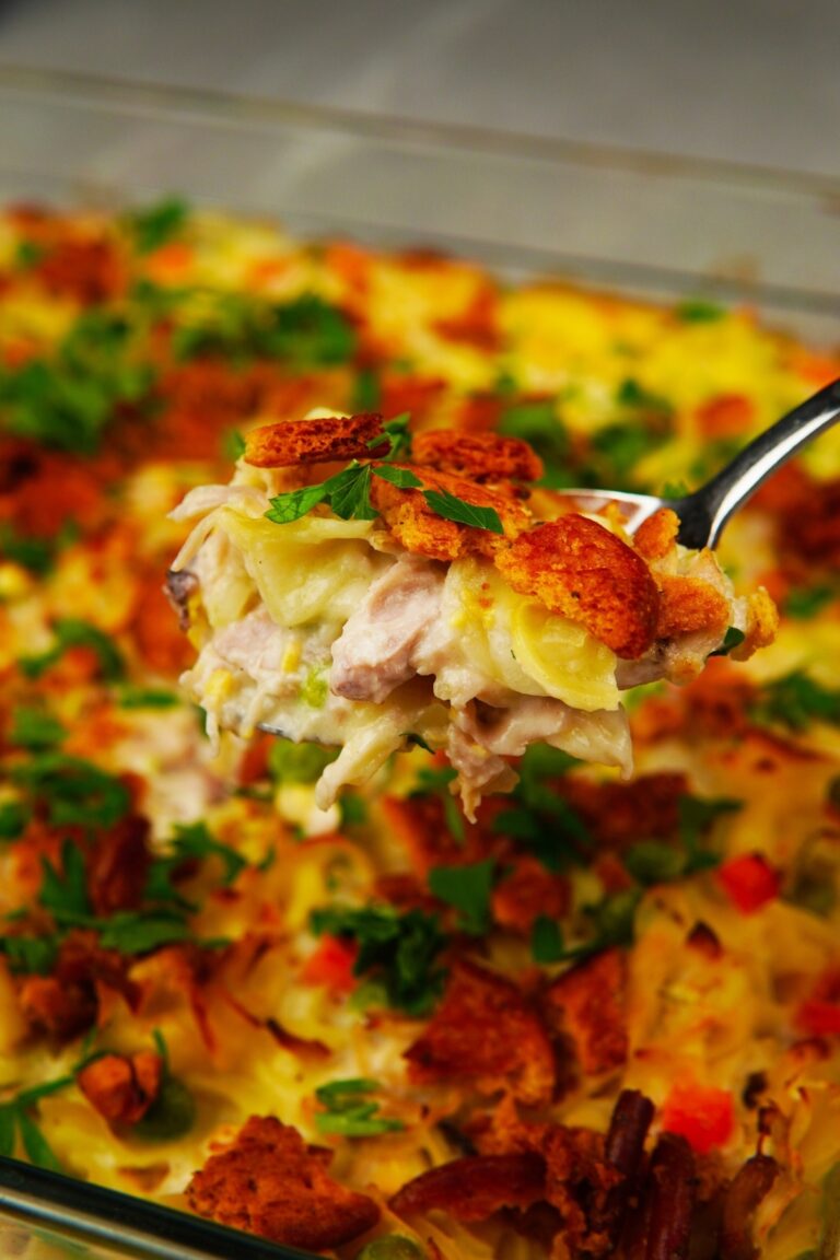 Hearty Pioneer Woman Chicken Noodle Casserole Recipe