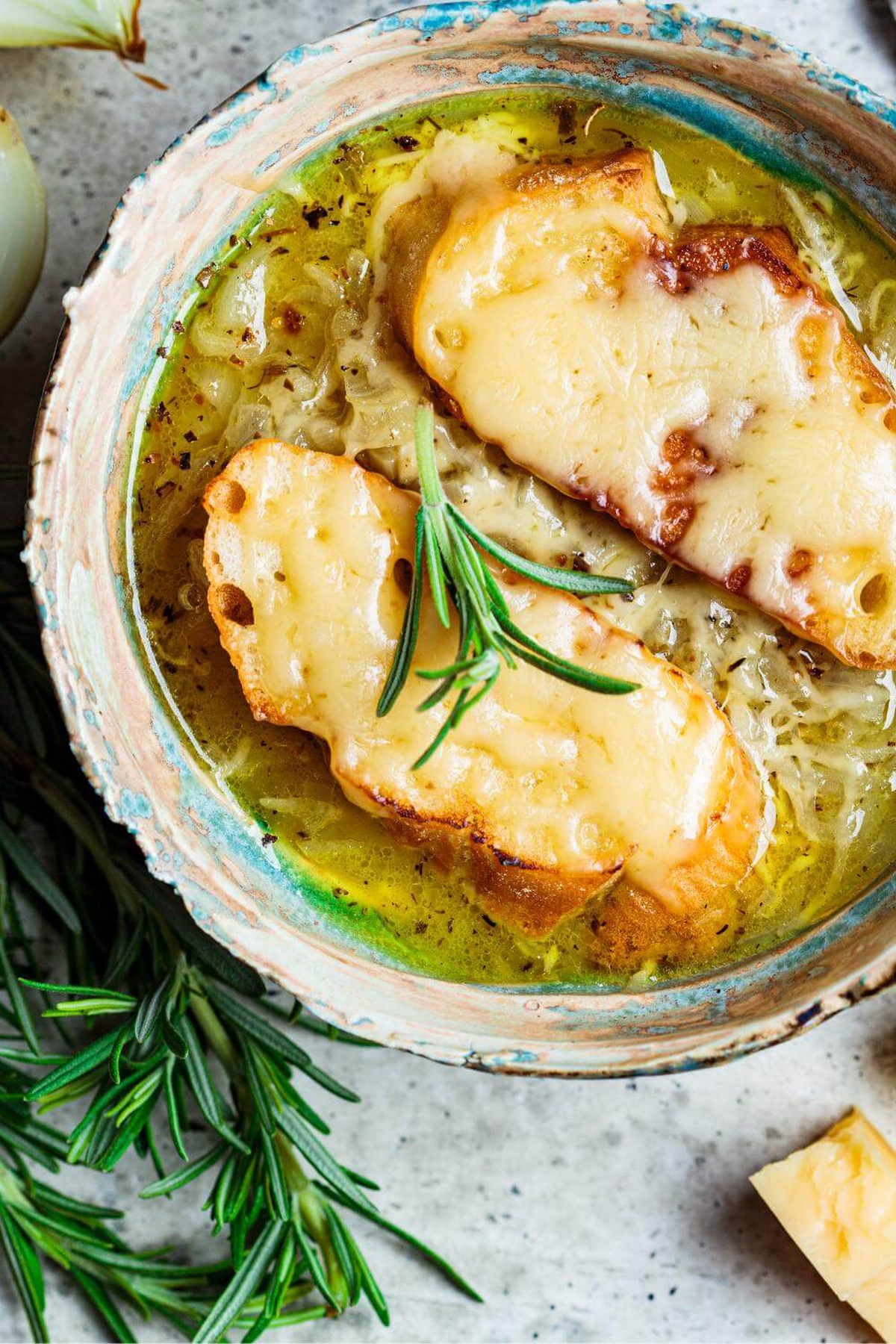 Hearty Pioneer Woman Crockpot French Onion Soup Recipe