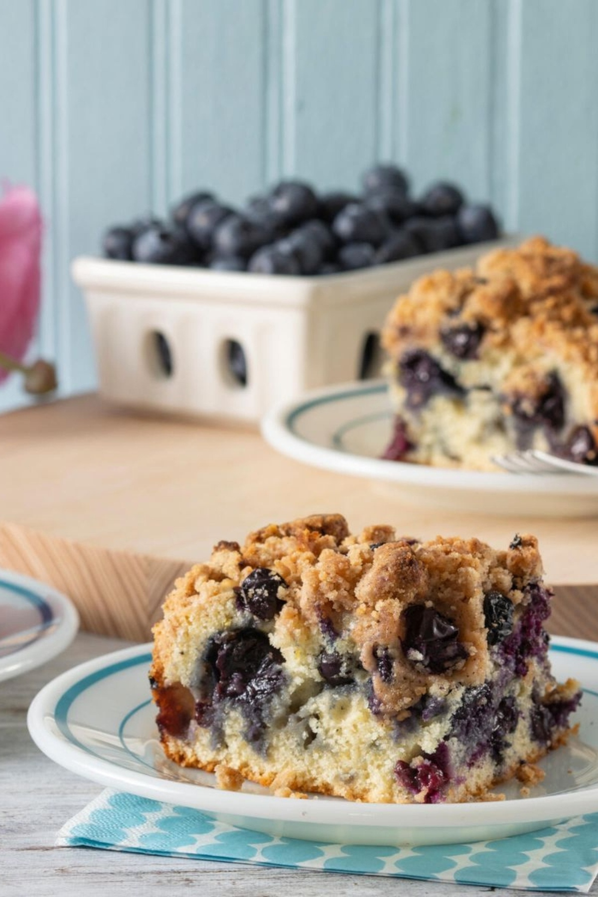 Mouthwatering Pioneer Woman Blueberry Buckle Recipe
