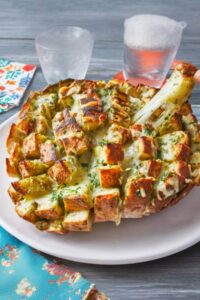 Gooey Pioneer Woman Pull Apart Cheese Bread Recipe