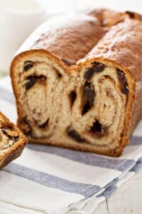 Homemade Cinnamon Raisin Bread Recipe