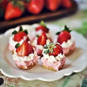 Strawberry Cheesecake Strawberry Bites Recipe
