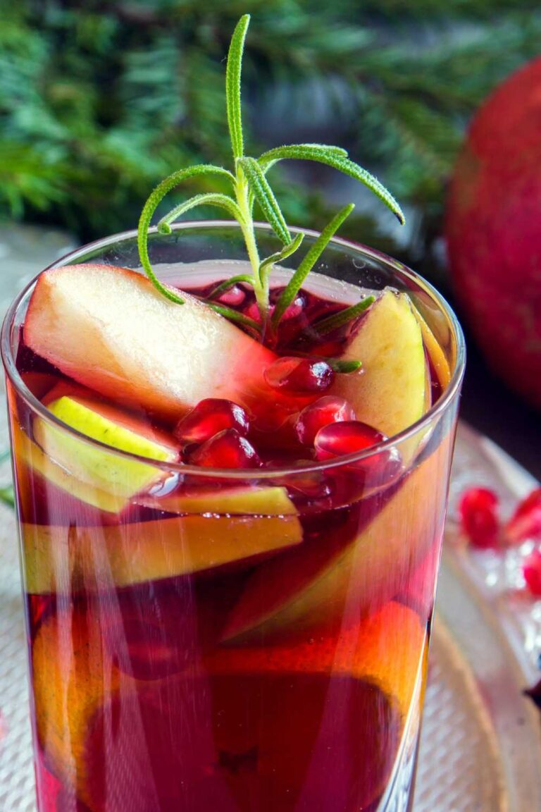 Tangy Bobby Flay Sangria Pomegranate Recipe