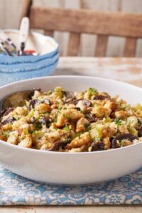 Hearty Pioneer Woman Slow Cooker Dressing Recipe