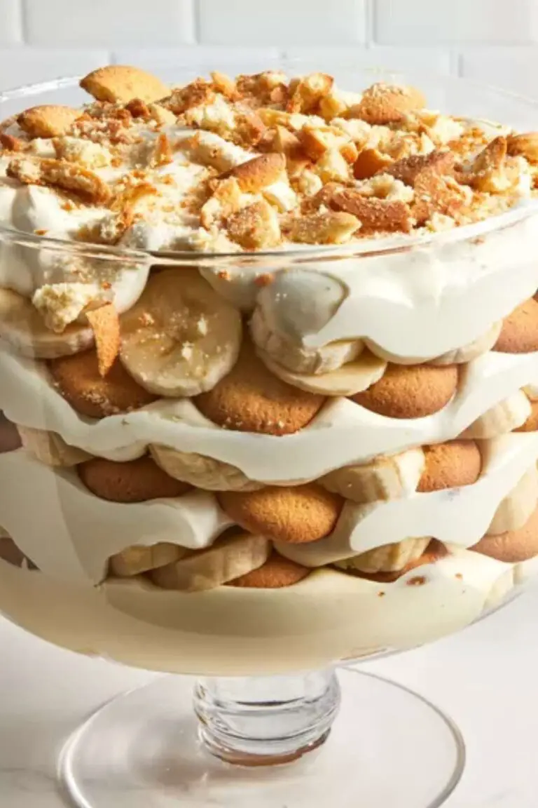 Heavenly Paula Deen Banana Pudding Recipe With Vanilla Wafers