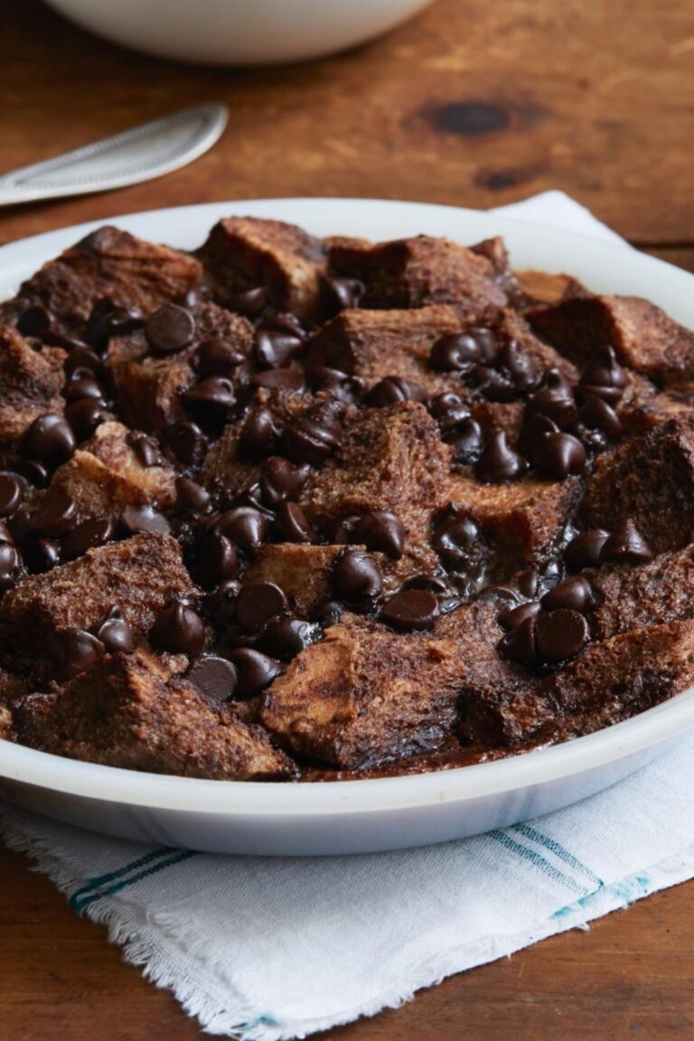 Irresistible Chocolate Chip Bread Pudding Recipe