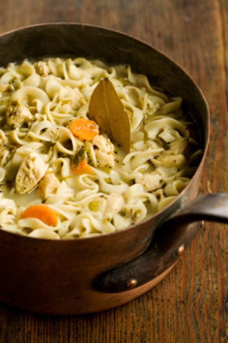 Hearty Paula Deen Chicken Noodle Soup Recipe