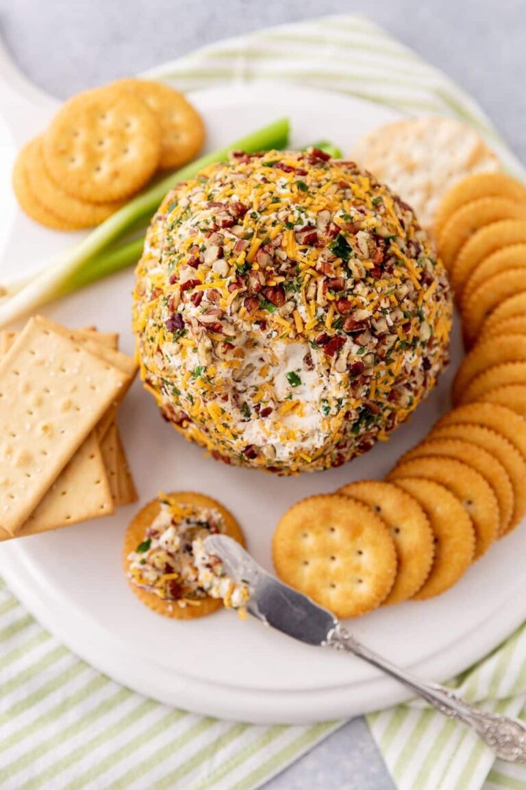 Creamy Pioneer Woman Bacon Ranch Cheese Ball Recipe