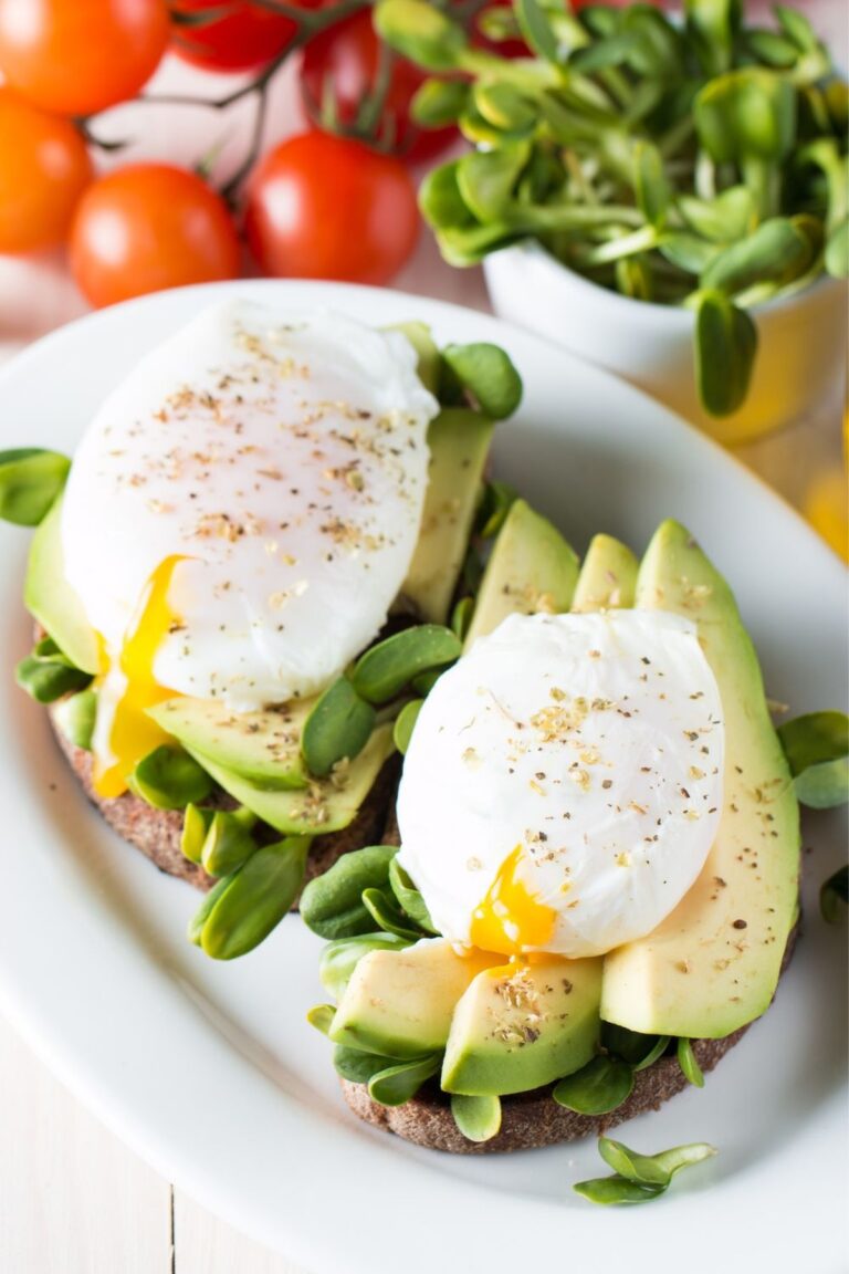 Foolproof Alton Brown Poached Eggs Recipe