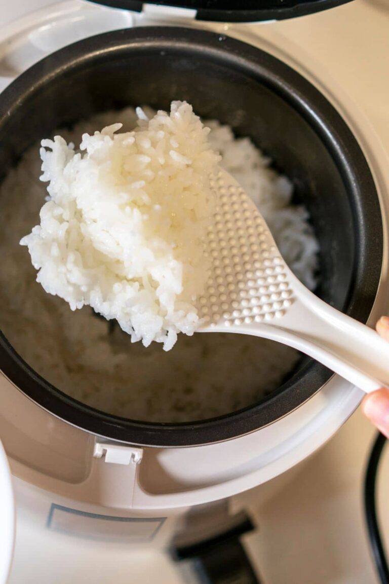 Effortless Chicken Broth Rice Cooker Recipe