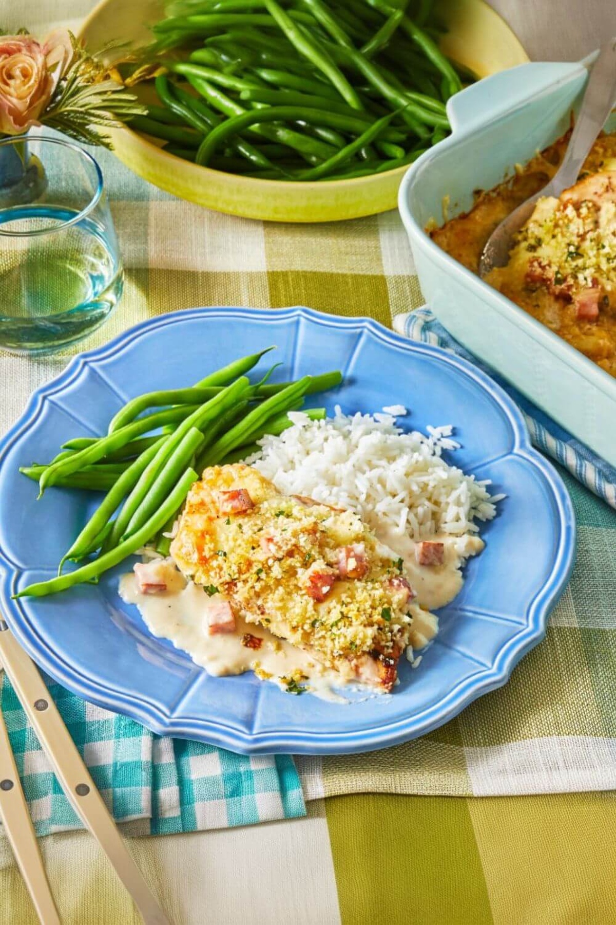 Cheesy Pioneer Woman Chicken Cordon Bleu Casserole Recipe