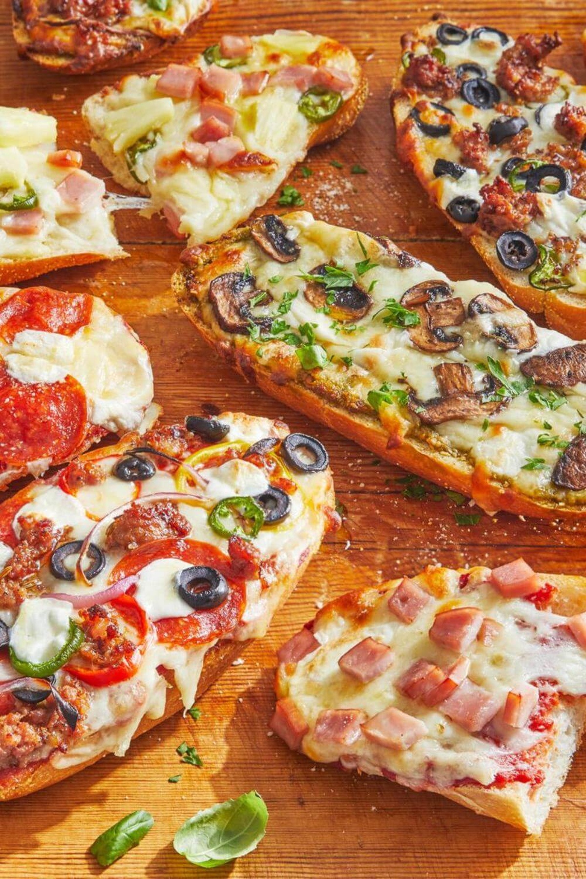 Cheesy Pioneer Woman French Bread Pizza Recipe