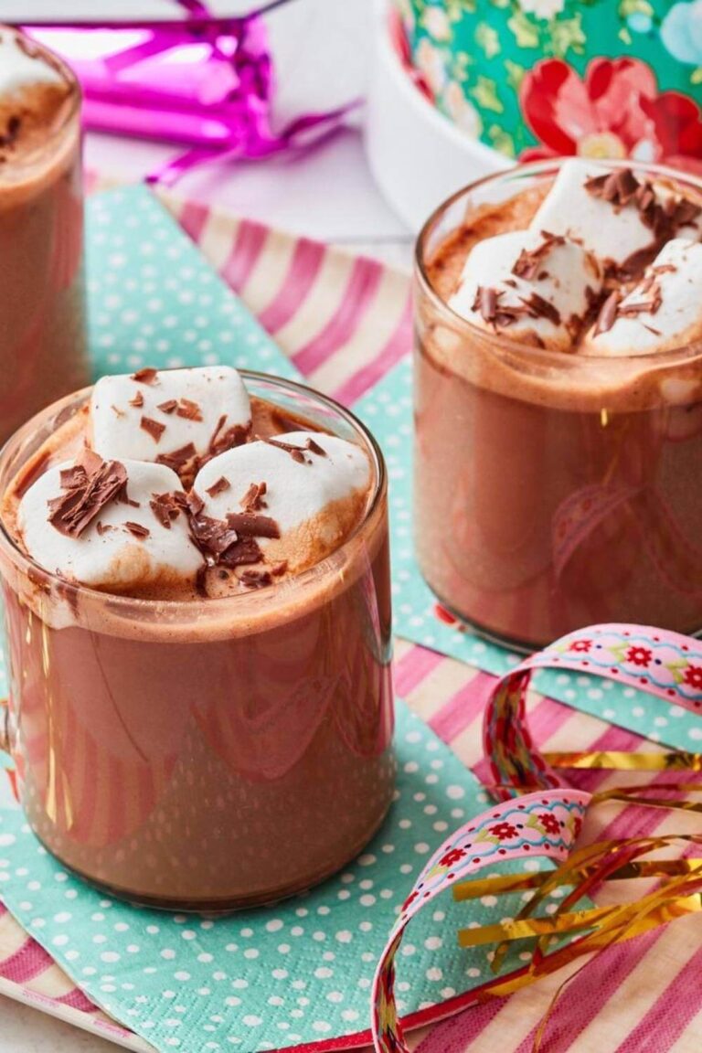 Cozy Pioneer Woman Slow Cooker Hot Chocolate Recipe