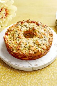 Gooey Pioneer Woman Cheesy Monkey Bread Recipe
