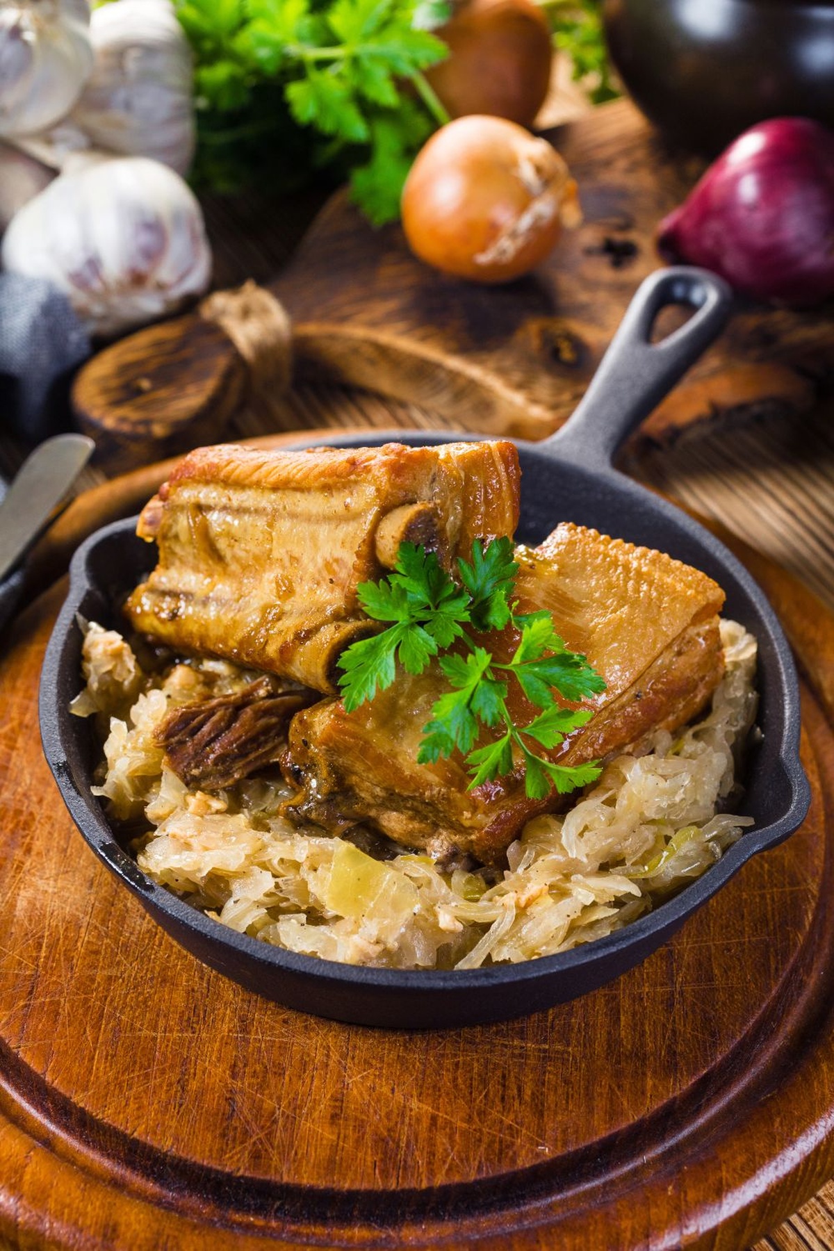 Hearty Pioneer Woman Pork Ribs And Sauerkraut Recipe