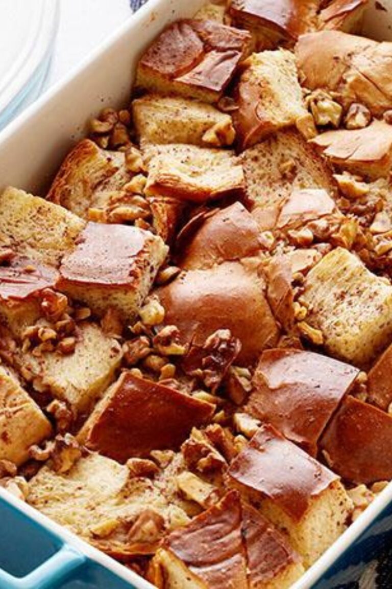 Warm Pioneer Woman Cinnamon Bread Pudding Recipe