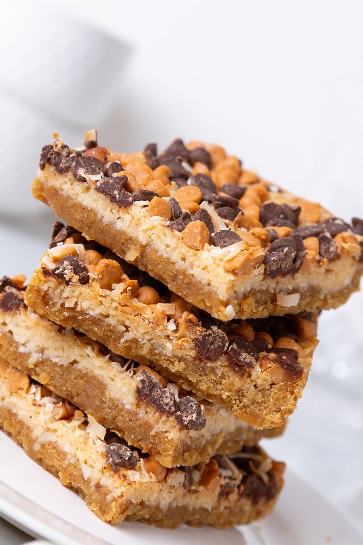 Irresistible Pioneer Woman Chocolate Chip Bars Recipe