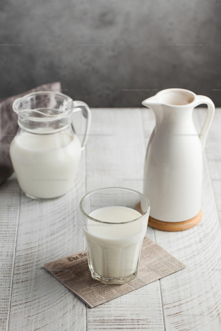 3 Half and Half Replacements That Still Taste Creamy