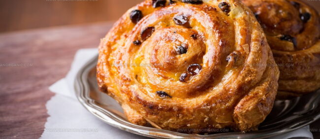 Pain Aux Raisins