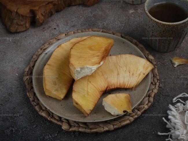 How to Eat Breadfruit